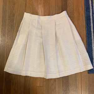 Ann Taylor skirt with pockets